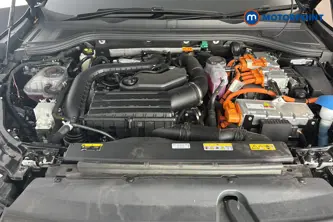 Volkswagen Passat R-Line Automatic Petrol Plug-In Hybrid Estate - Stock Number (1669385) - 48th supplementary image