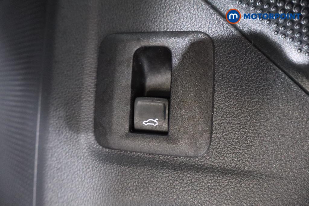 Volkswagen Tiguan Match Automatic Diesel SUV - Stock Number (1669568) - 16th supplementary image