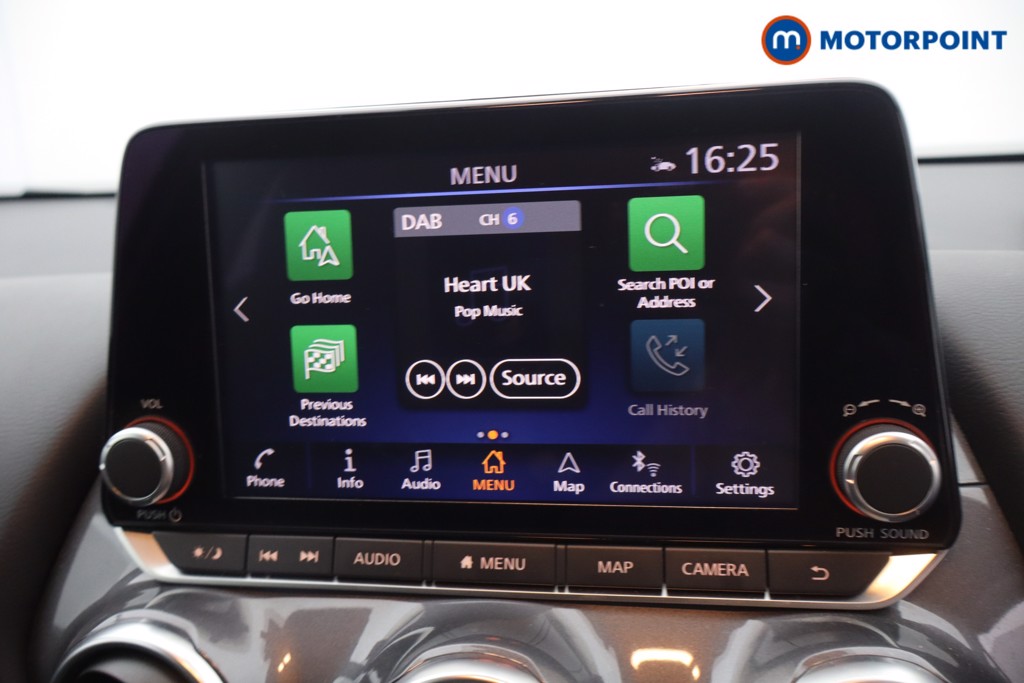 Nissan Juke N-Connecta Automatic Petrol SUV - Stock Number (1669776) - 2nd supplementary image