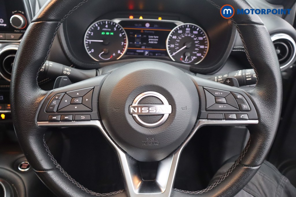 Nissan Juke N-Connecta Automatic Petrol SUV - Stock Number (1669776) - 5th supplementary image