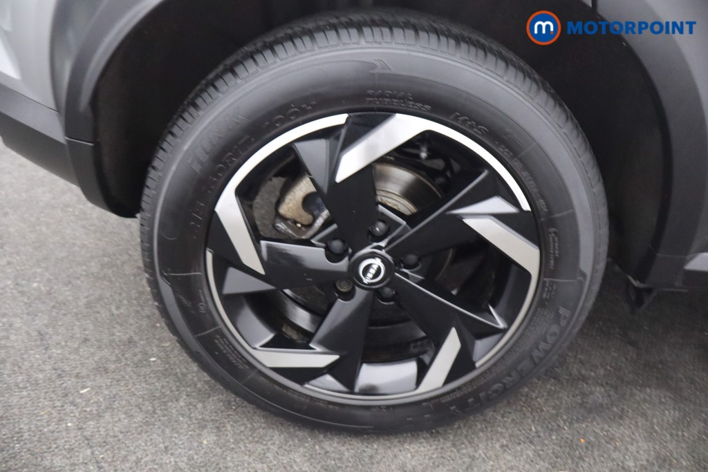 Nissan Juke N-Connecta Automatic Petrol SUV - Stock Number (1669776) - 14th supplementary image