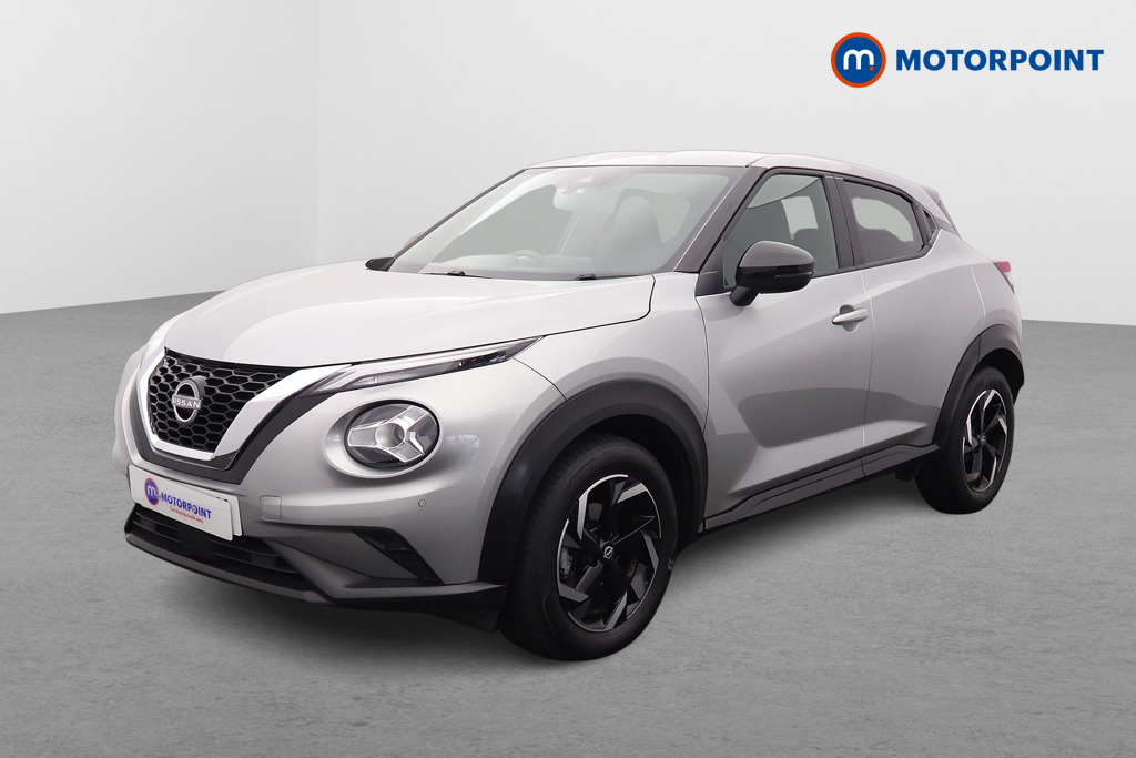 Nissan Juke N-Connecta Automatic Petrol SUV - Stock Number (1669776) - Passenger side front corner