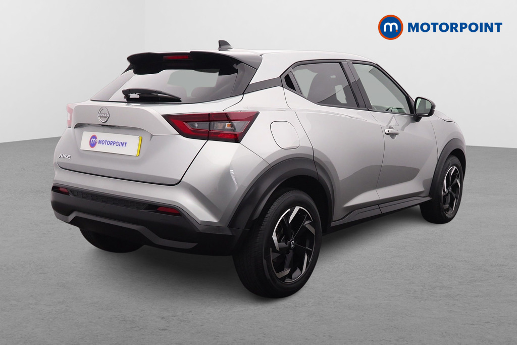 Nissan Juke N-Connecta Automatic Petrol SUV - Stock Number (1669776) - Drivers side rear corner