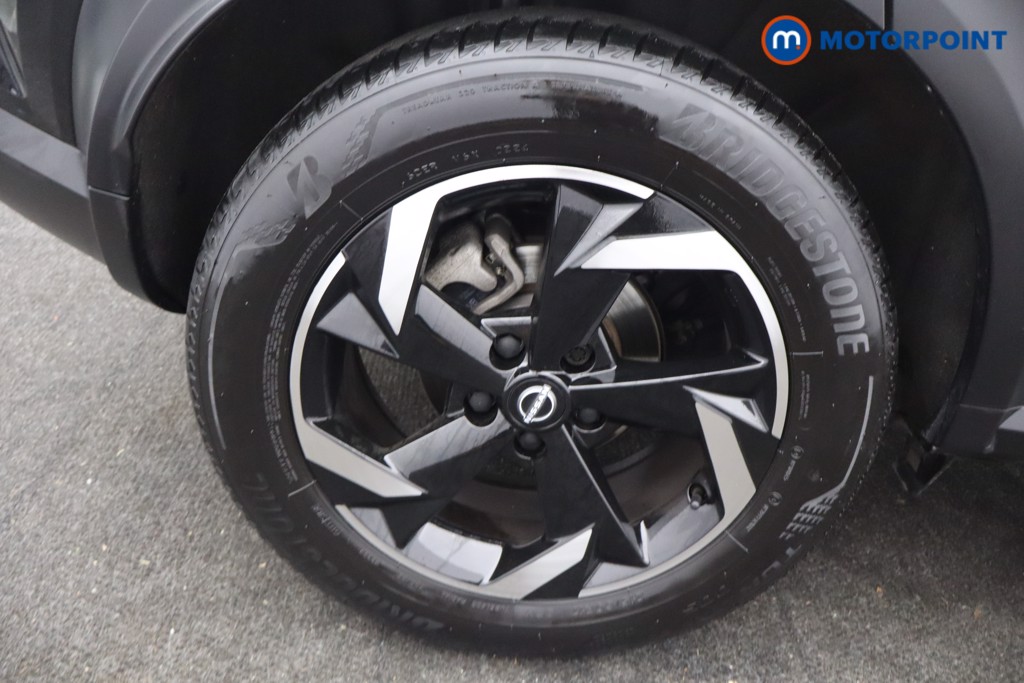 Nissan Juke N-Connecta Automatic Petrol SUV - Stock Number (1669780) - 11th supplementary image
