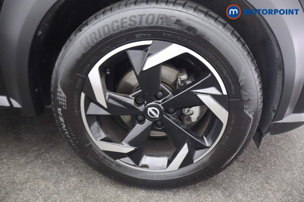 Nissan Juke N-Connecta Automatic Petrol SUV - Stock Number (1669780) - 12th supplementary image