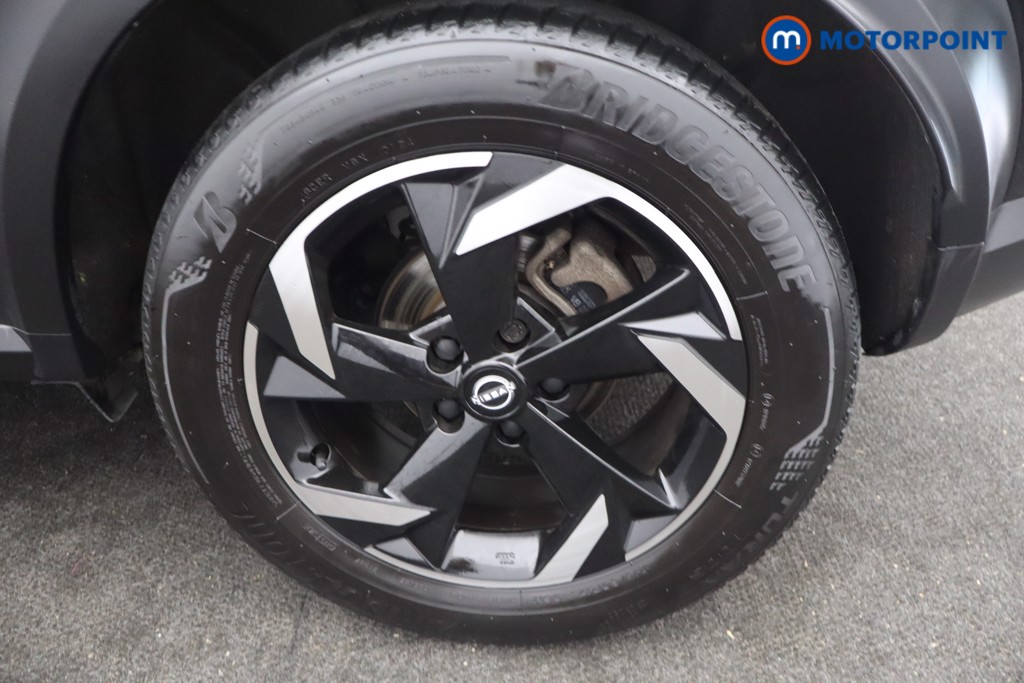 Nissan Juke N-Connecta Automatic Petrol SUV - Stock Number (1669780) - 15th supplementary image