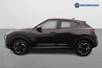 Nissan Juke N-Connecta Automatic Petrol SUV - Stock Number (1669780) - Passenger side