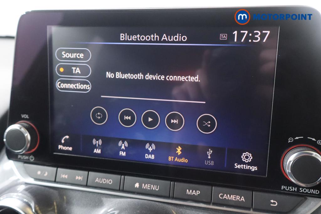 Nissan Juke N-Connecta Automatic Petrol SUV - Stock Number (1669789) - 9th supplementary image