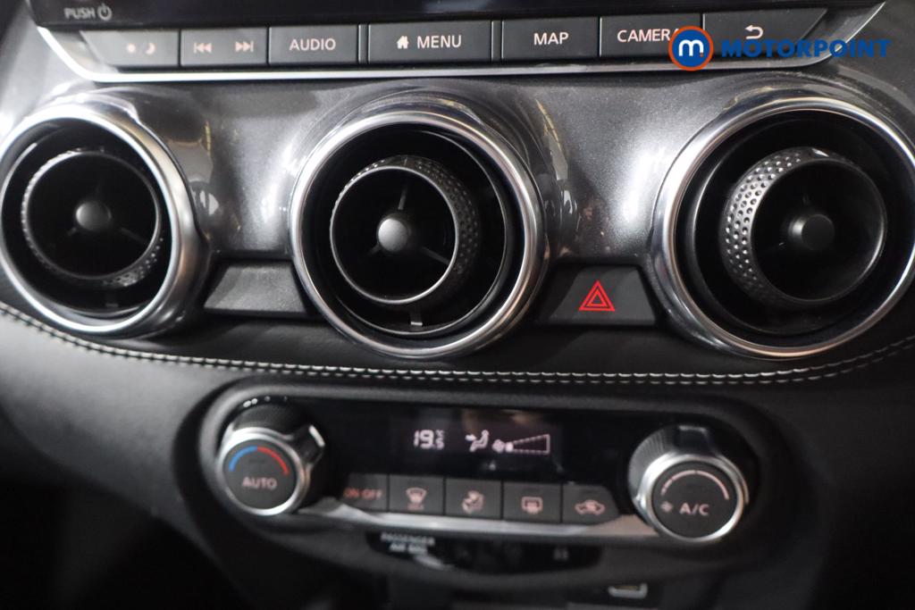 Nissan Juke N-Connecta Automatic Petrol SUV - Stock Number (1669789) - 11th supplementary image