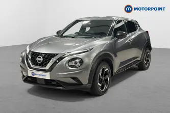 Nissan Juke N-Connecta Automatic Petrol SUV - Stock Number (1669797) - Passenger side front corner