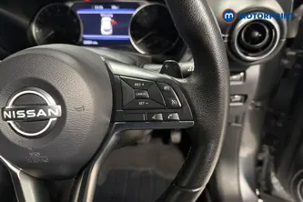 Nissan Juke N-Connecta Automatic Petrol SUV - Stock Number (1669797) - 3rd supplementary image