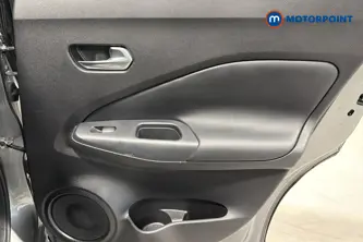 Nissan Juke N-Connecta Automatic Petrol SUV - Stock Number (1669797) - 10th supplementary image