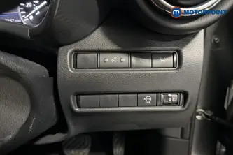 Nissan Juke N-Connecta Automatic Petrol SUV - Stock Number (1669797) - 11th supplementary image