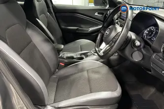 Nissan Juke N-Connecta Automatic Petrol SUV - Stock Number (1669797) - 22nd supplementary image