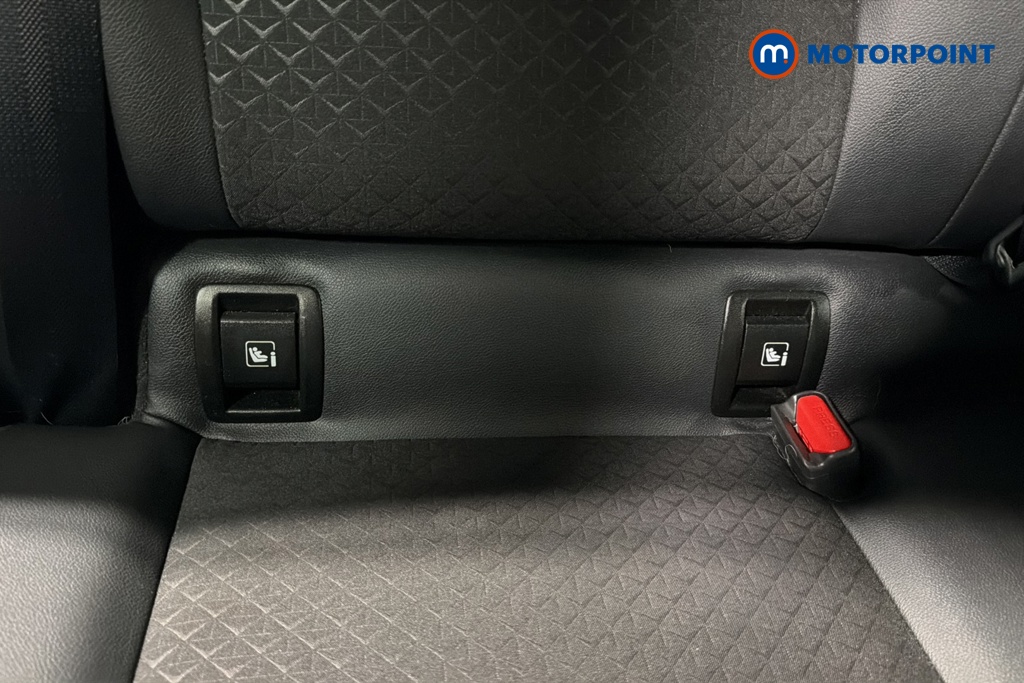 Nissan Juke N-Connecta Automatic Petrol SUV - Stock Number (1669797) - 27th supplementary image