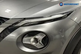 Nissan Juke N-Connecta Automatic Petrol SUV - Stock Number (1669797) - 42nd supplementary image