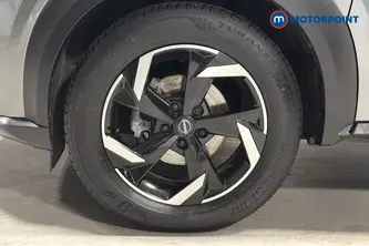 Nissan Juke N-Connecta Automatic Petrol SUV - Stock Number (1669797) - 44th supplementary image