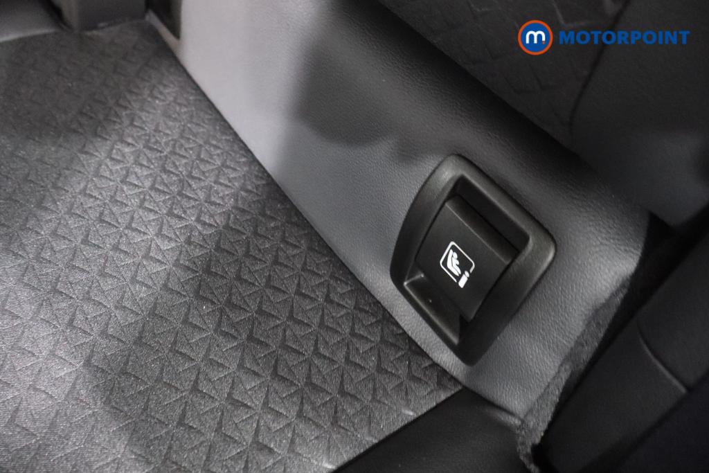 Nissan Juke N-Connecta Manual Petrol SUV - Stock Number (1669798) - 19th supplementary image