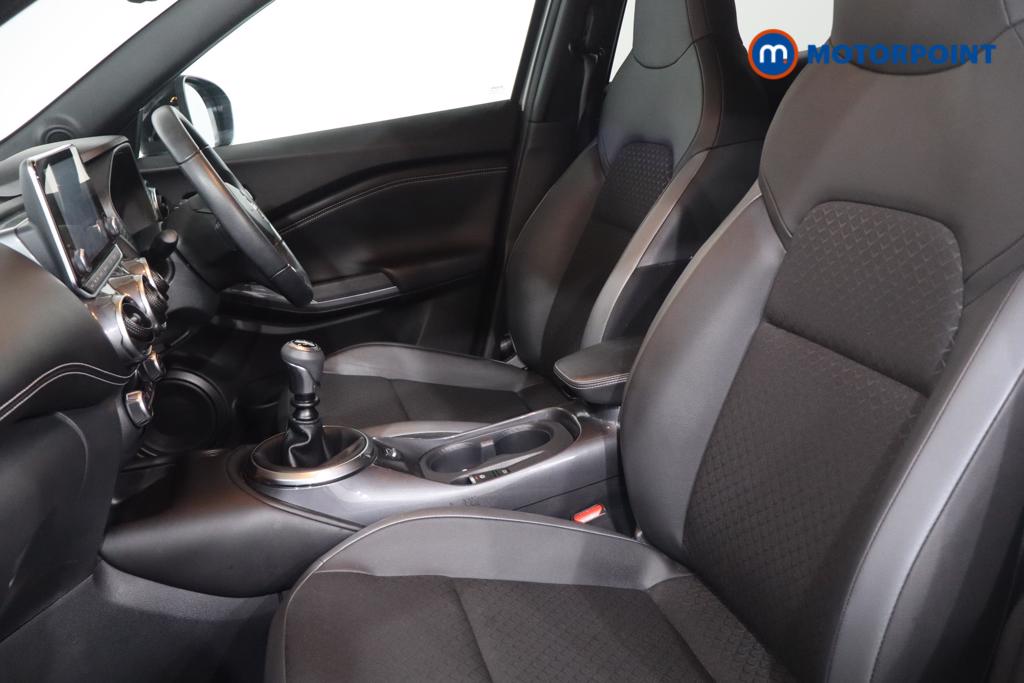 Nissan Juke N-Connecta Manual Petrol SUV - Stock Number (1669798) - 20th supplementary image