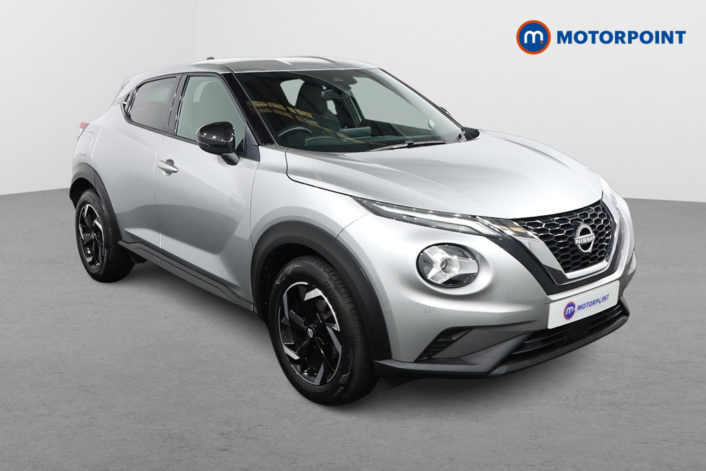 Nissan Juke N-Connecta Manual Petrol SUV - Stock Number (1669798) - Drivers side front corner
