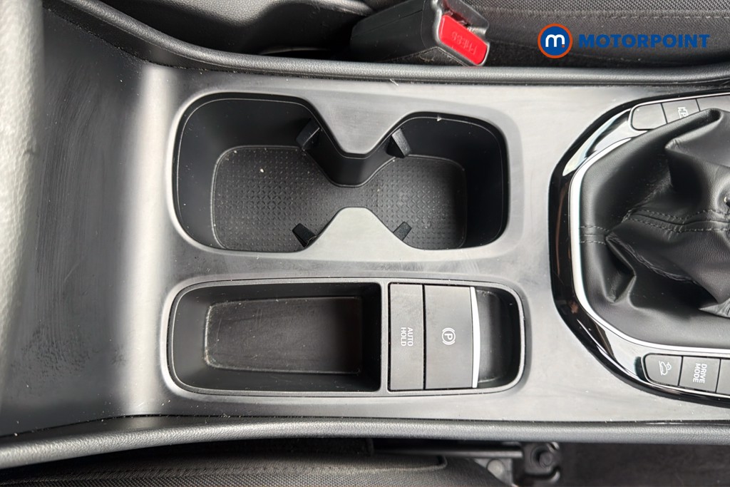 Hyundai Tucson Se Connect Manual Petrol SUV - Stock Number (1669815) - 17th supplementary image