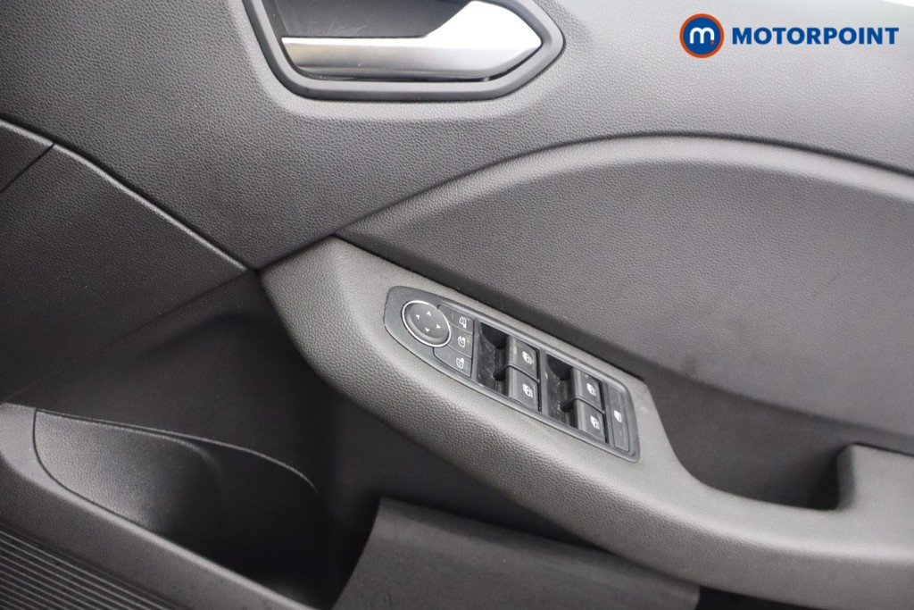 Renault Clio Evolution Manual Petrol Hatchback - Stock Number (1669823) - 10th supplementary image