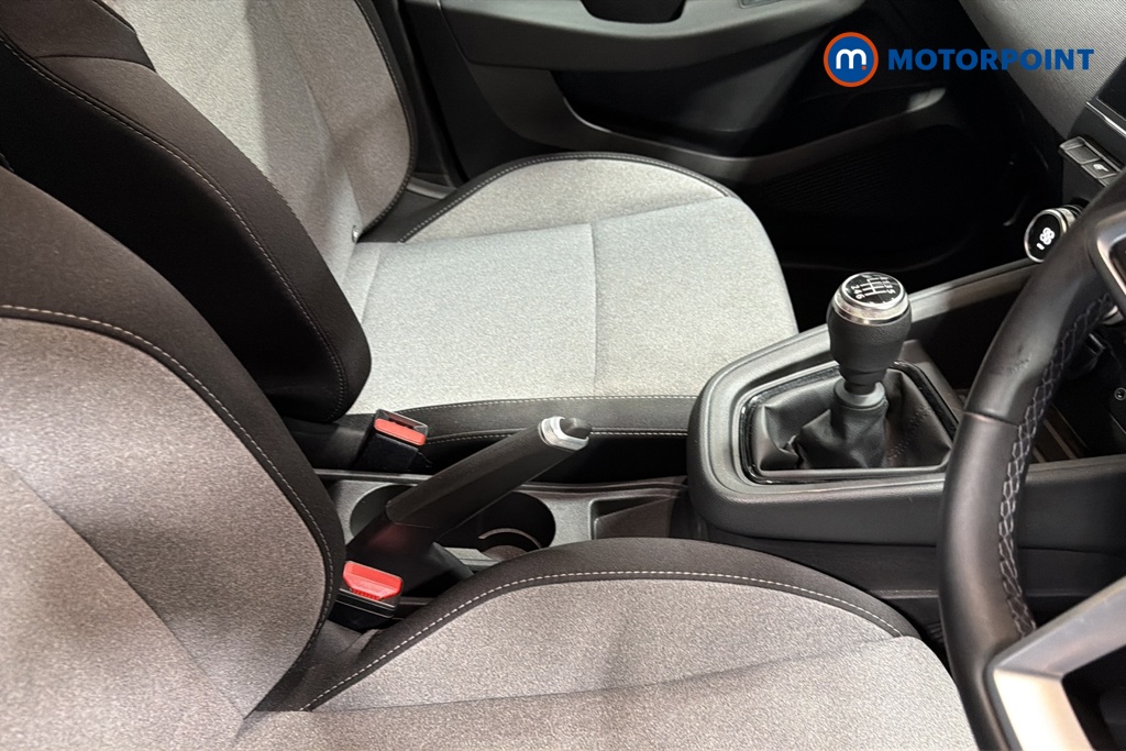 Renault Clio Evolution Manual Petrol Hatchback - Stock Number (1669825) - 15th supplementary image