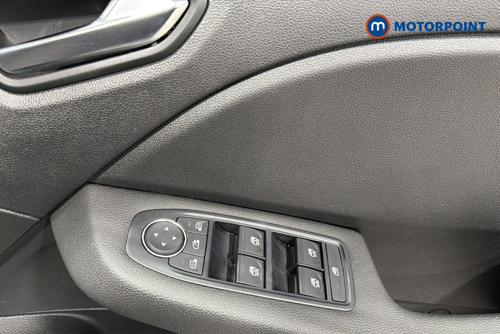 Renault Clio Evolution Manual Petrol Hatchback - Stock Number (1669825) - 19th supplementary image