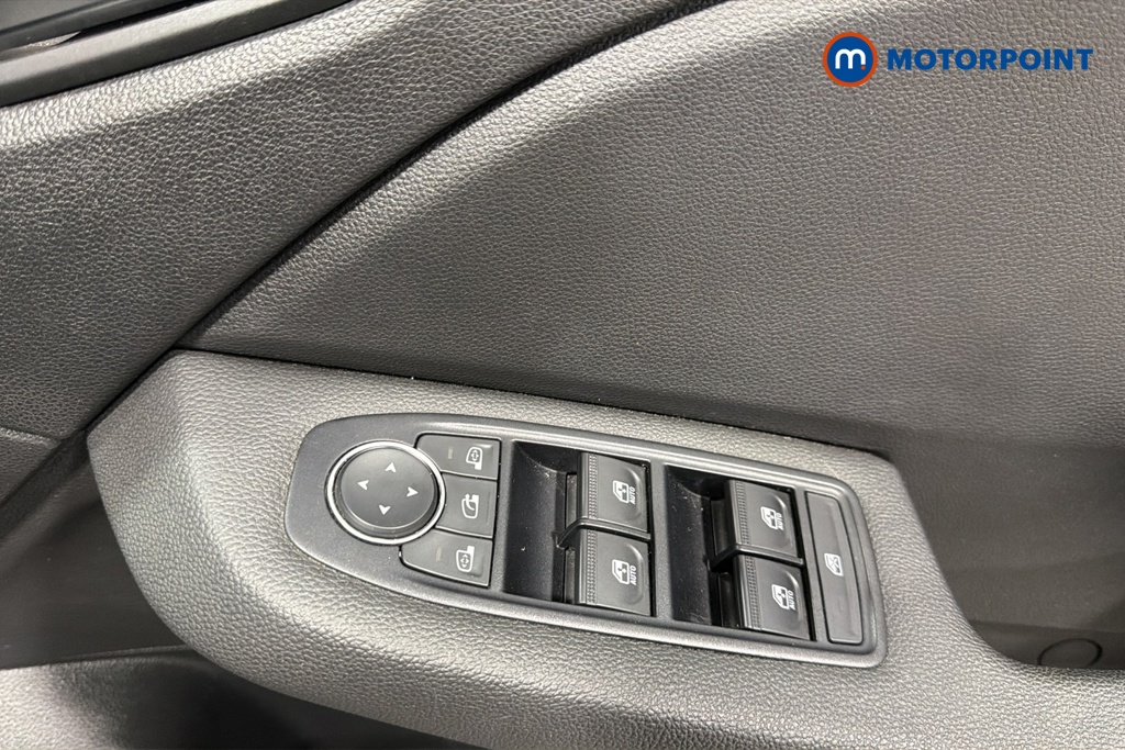 Renault Clio Evolution Manual Petrol Hatchback - Stock Number (1669886) - 19th supplementary image