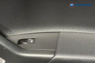 Volkswagen Polo Life Manual Petrol Hatchback - Stock Number (1669972) - 997th supplementary image