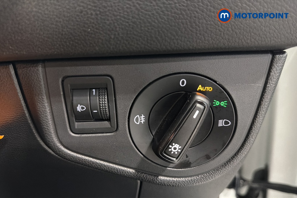 Volkswagen Polo Life Manual Petrol Hatchback - Stock Number (1669972) - 11th supplementary image