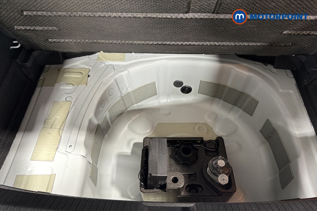 Volkswagen Polo Life Manual Petrol Hatchback - Stock Number (1669972) - 33rd supplementary image