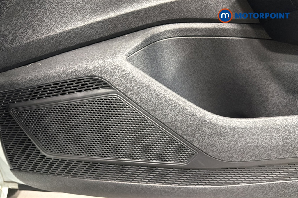 Volkswagen Polo Life Manual Petrol Hatchback - Stock Number (1669981) - 21st supplementary image