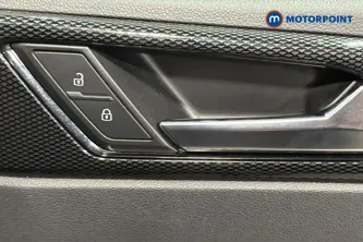 Volkswagen Polo Life Manual Petrol Hatchback - Stock Number (1669984) - 993rd supplementary image