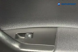 Volkswagen Polo Life Manual Petrol Hatchback - Stock Number (1669984) - 994th supplementary image