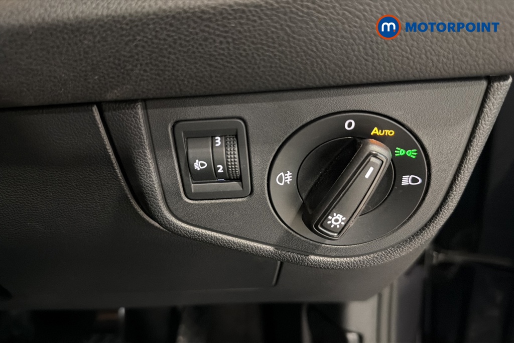 Volkswagen Polo Life Manual Petrol Hatchback - Stock Number (1669984) - 11th supplementary image