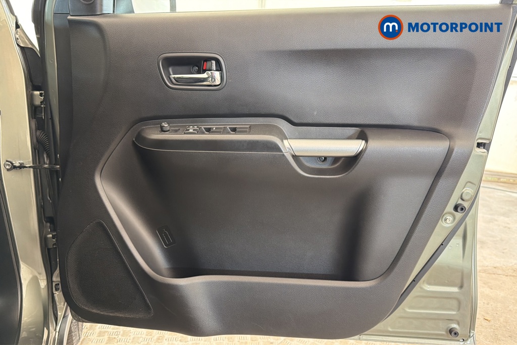 Suzuki Ignis SZ5 Automatic Petrol SUV - Stock Number (1670155) - 18th supplementary image