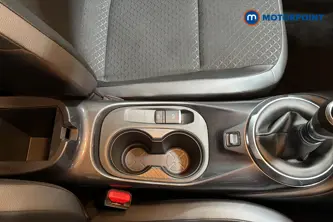 Nissan Juke N-Connecta Manual Petrol SUV - Stock Number (1670176) - 16th supplementary image