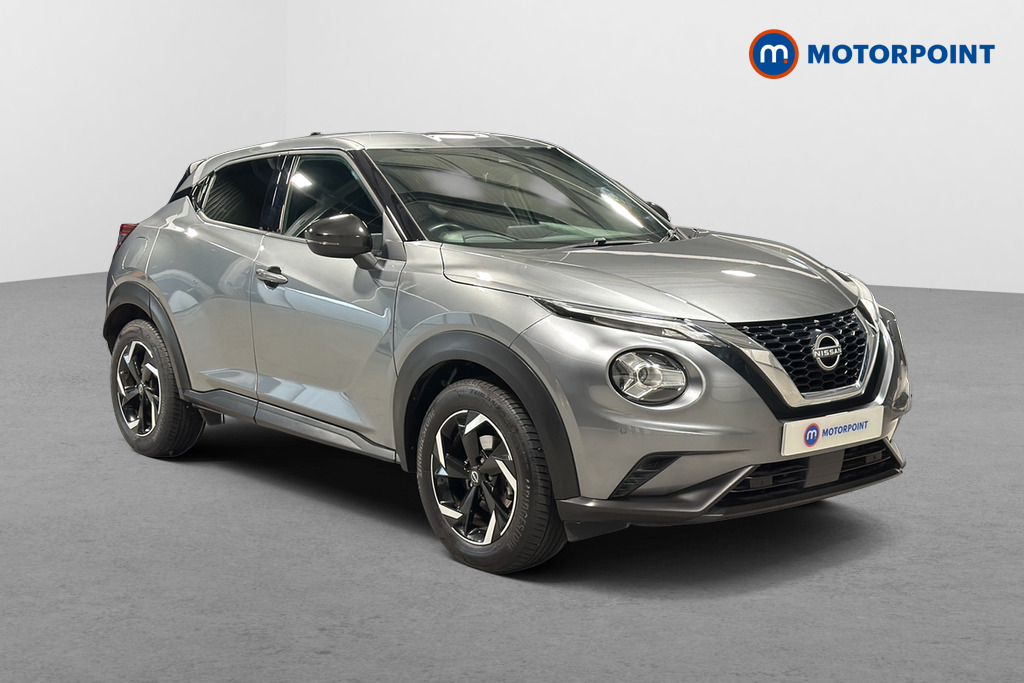 Nissan Juke N-Connecta Manual Petrol SUV - Stock Number (1670176) - Drivers side front corner