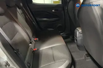 Nissan Juke N-Connecta Manual Petrol SUV - Stock Number (1670176) - 25th supplementary image