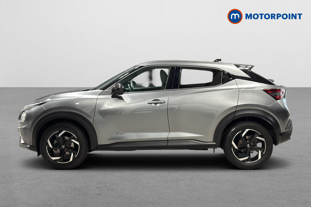 Nissan Juke N-Connecta Manual Petrol SUV - Stock Number (1670176) - Drivers side