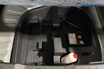 Nissan Juke N-Connecta Manual Petrol SUV - Stock Number (1670176) - 33rd supplementary image