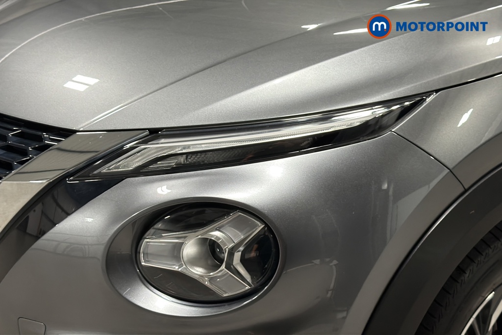 Nissan Juke N-Connecta Manual Petrol SUV - Stock Number (1670176) - 42nd supplementary image