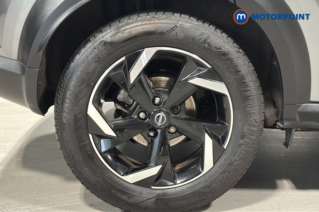 Nissan Juke N-Connecta Manual Petrol SUV - Stock Number (1670176) - 46th supplementary image