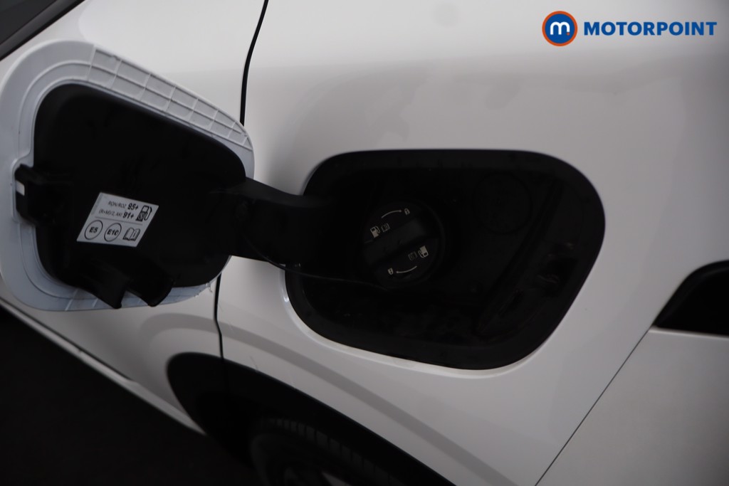 KIA Sportage Gt-Line Automatic Petrol-Electric Hybrid SUV - Stock Number (1670204) - 34th supplementary image