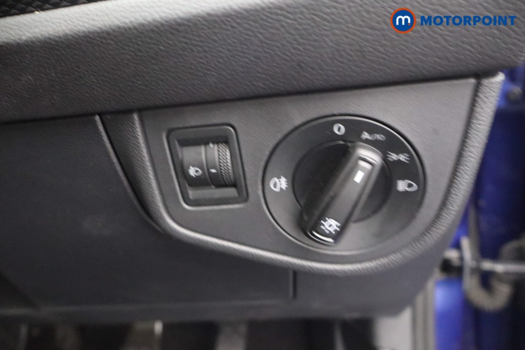 Volkswagen Polo Life Manual Petrol Hatchback - Stock Number (1670378) - 8th supplementary image