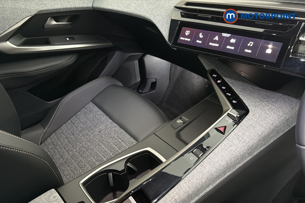Peugeot 5008 Allure Premium Automatic Petrol SUV - Stock Number (1670921) - 15th supplementary image