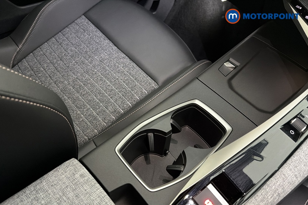 Peugeot 5008 Allure Premium Automatic Petrol SUV - Stock Number (1670921) - 16th supplementary image