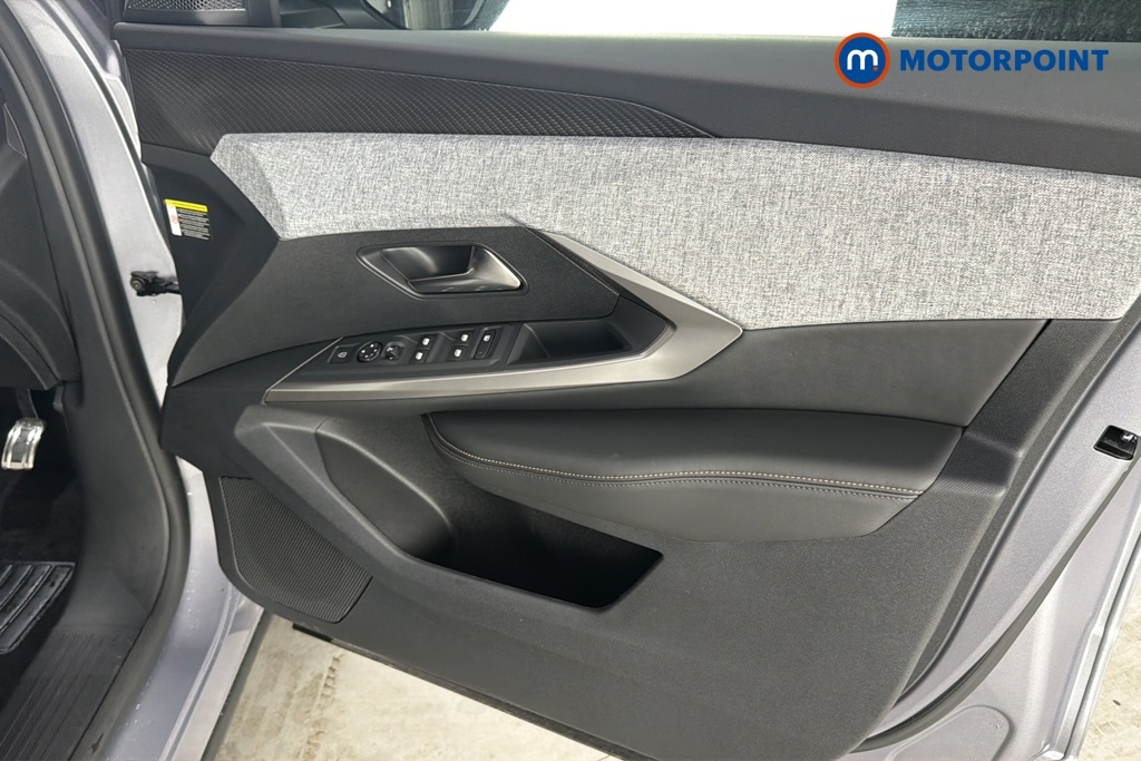 Peugeot 5008 Allure Premium Automatic Petrol SUV - Stock Number (1670921) - 18th supplementary image