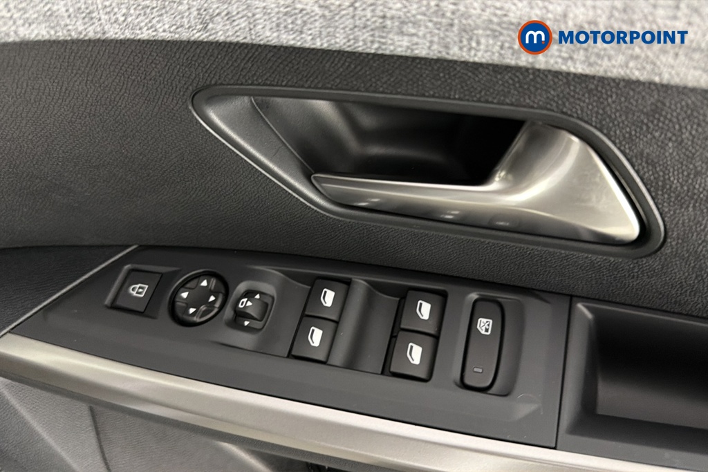 Peugeot 5008 Allure Premium Automatic Petrol SUV - Stock Number (1670921) - 19th supplementary image